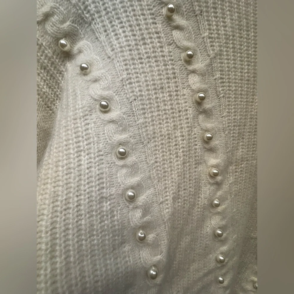 Autumn Cashmere Cream Turtleneck Sweater-‎ Pearls woven in, Medium